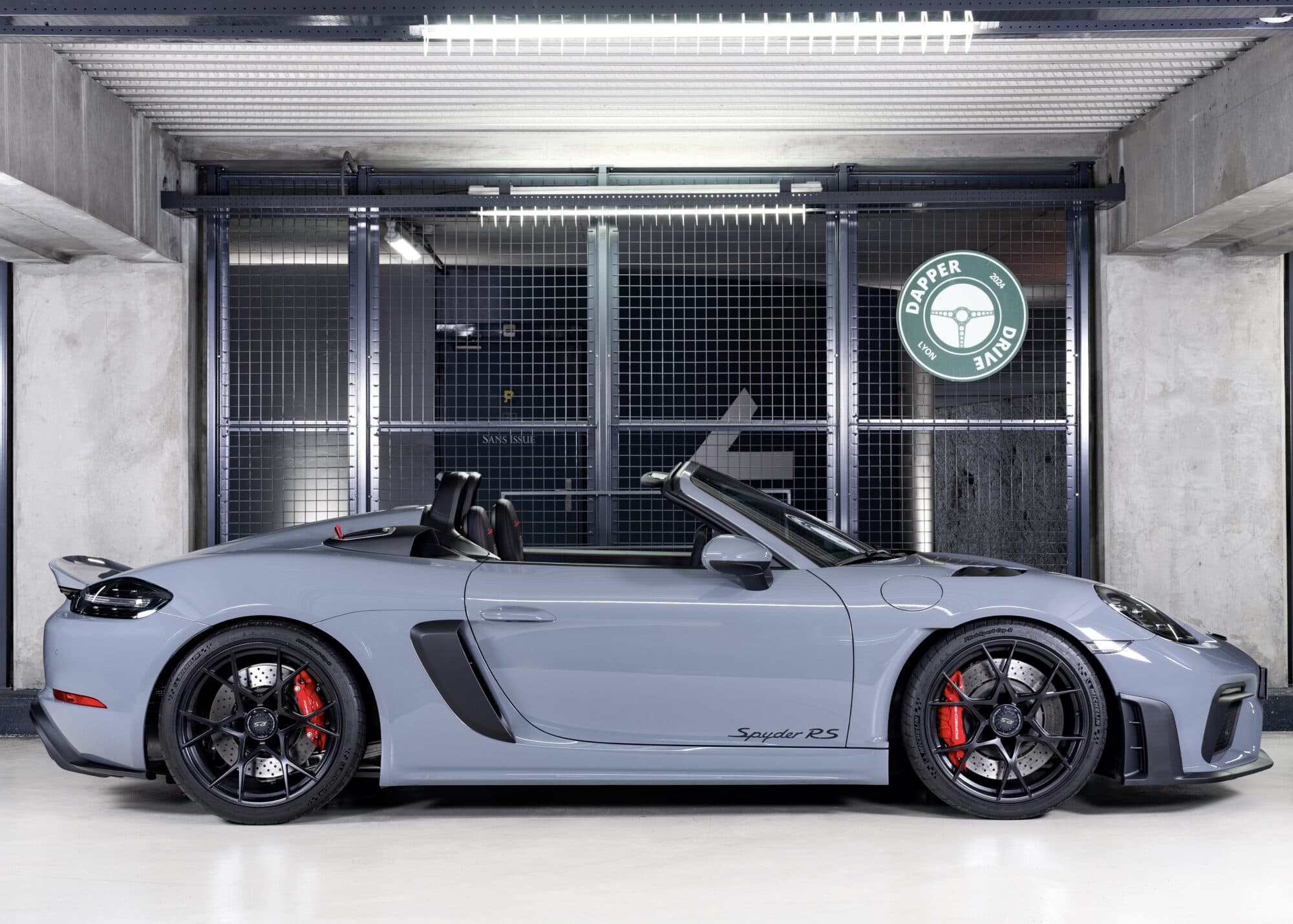 Porsche 718 Spyder RS - Image 2