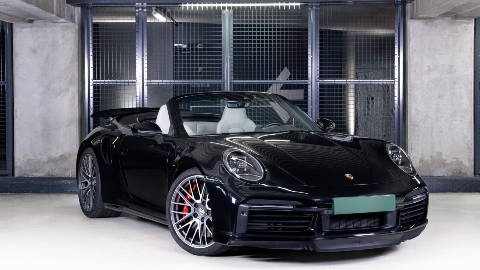 Porsche 992 Turbo Cabriolet